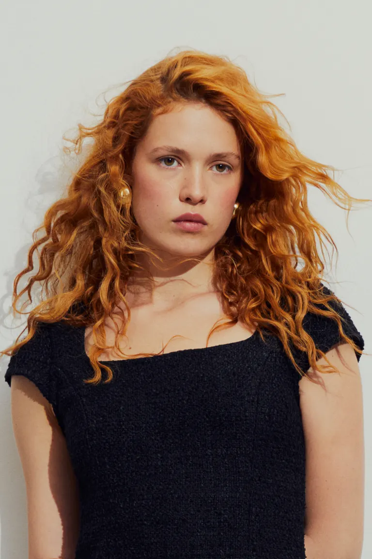 

Платье-букле H&M, черный