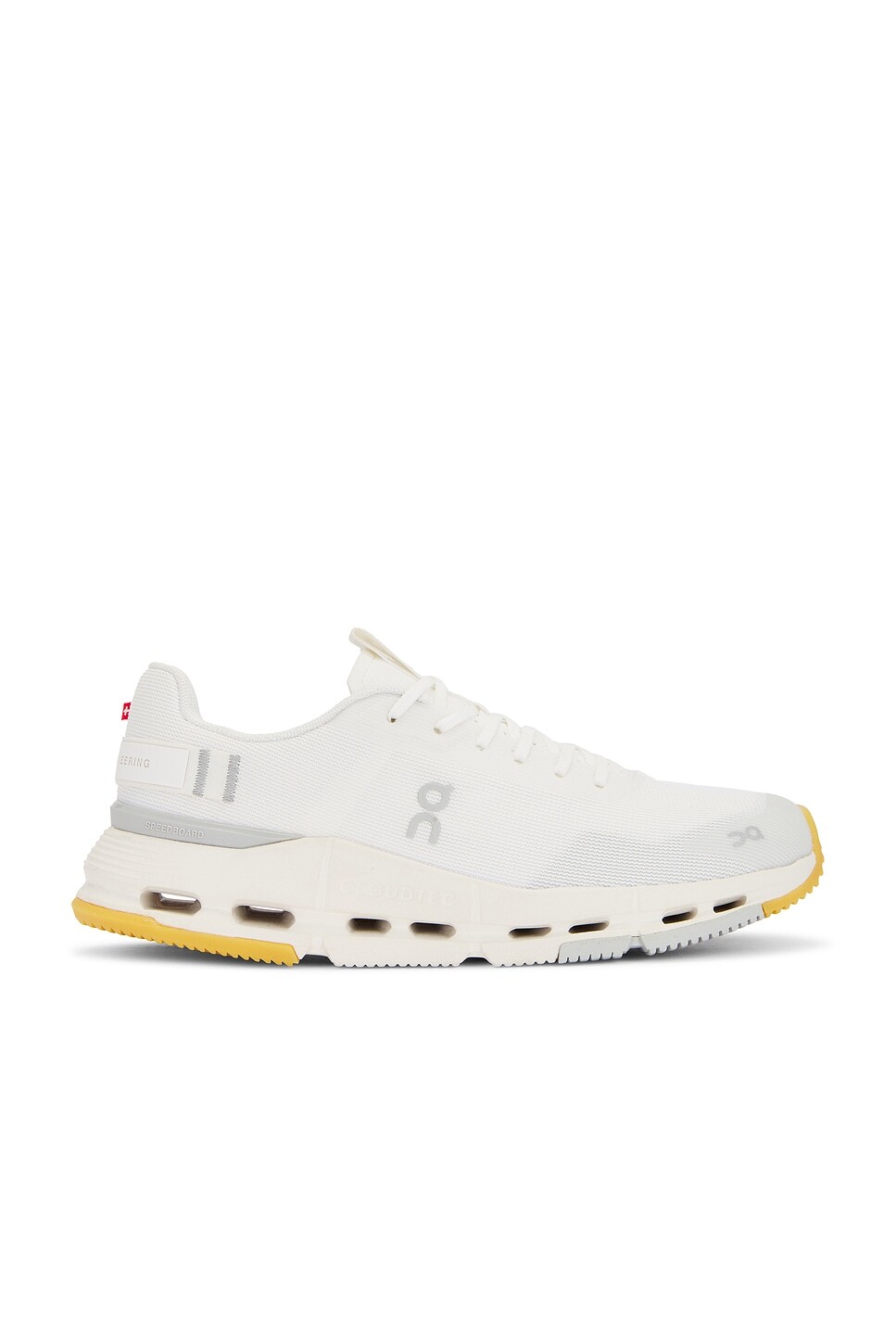 Кроссовки Cloudnova Form 2 On, цвет White & Ivory
