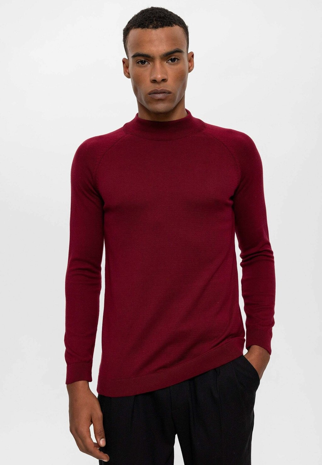 

Свитер Mock Turtleneck Antioch, цвет burgundy