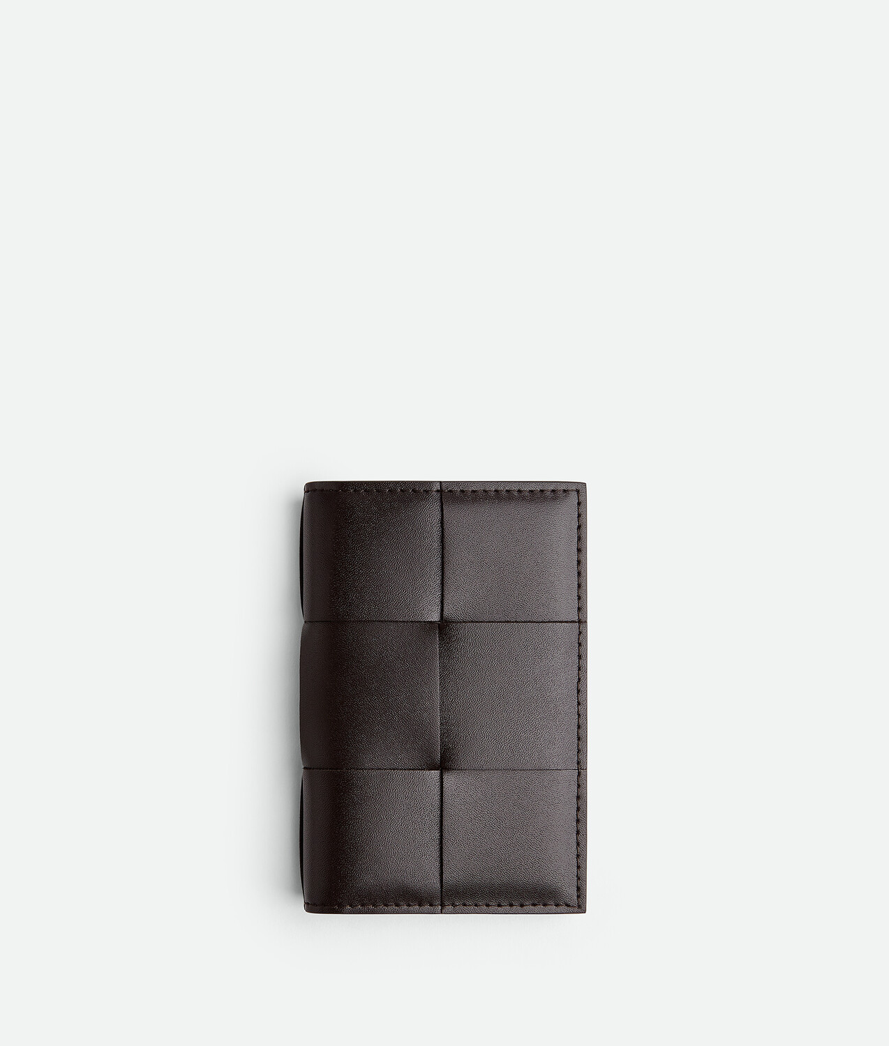 

Кассетный футляр с клапаном Bottega Veneta, карамельный