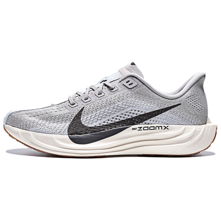 

Nike Повседневные кроссовки для бега Pegasus Plus мужские brown gray