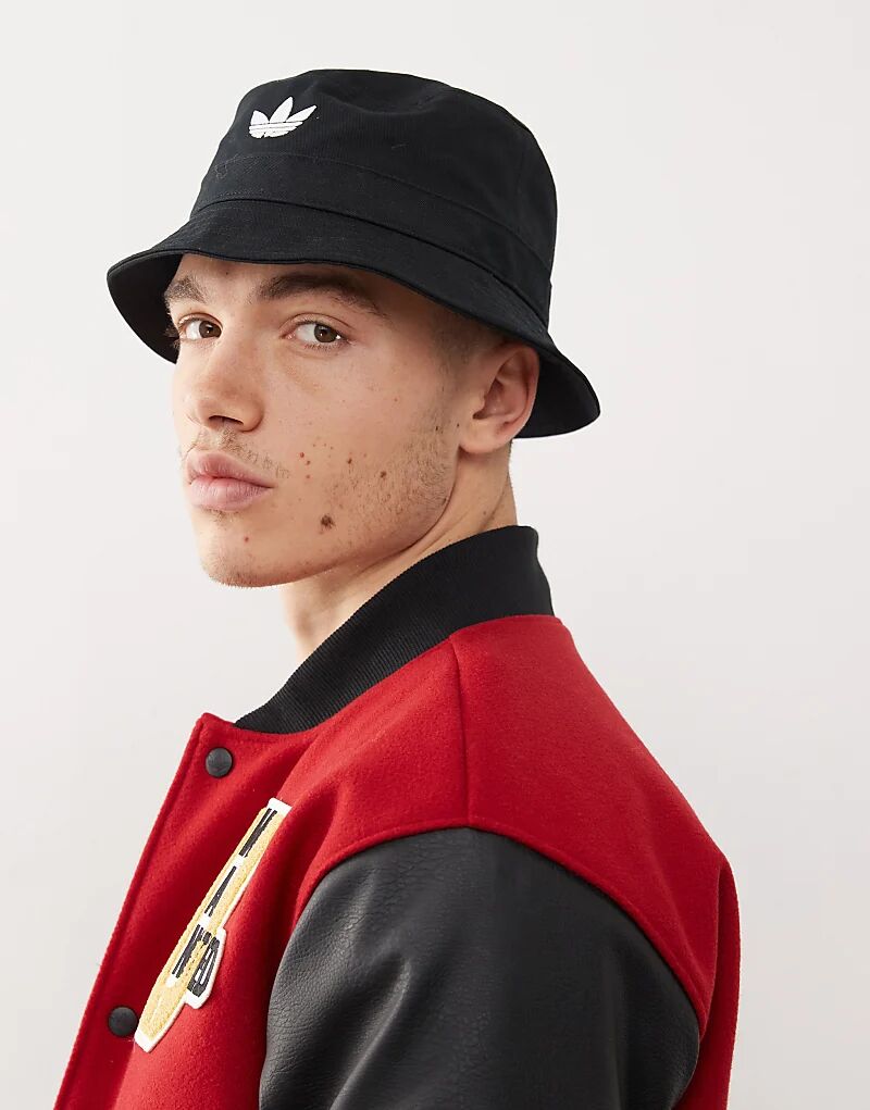 

Панама Adicolor Trefoil черного цвета adidas Originals