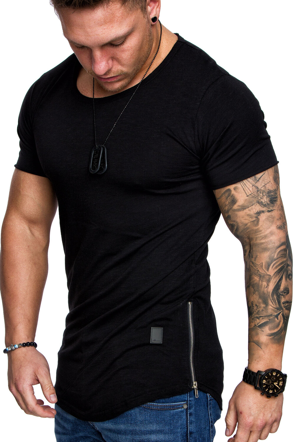 

Футболка Amaci&Sons mit Zipper und Rundhalsausschnitt AUSTIN, черный