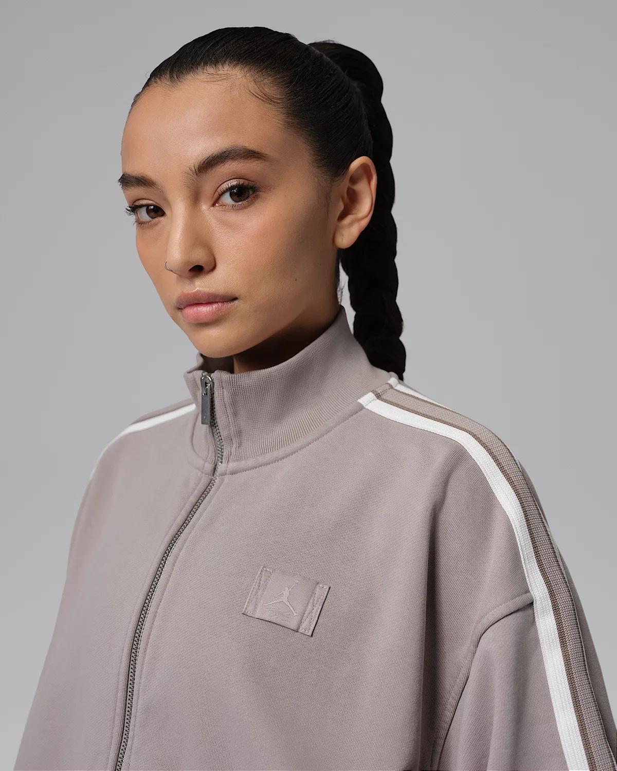 Женская флисовая куртка на молнии Jordan Flight Fleece, Enigma Stone/Cobblestone — фото 3