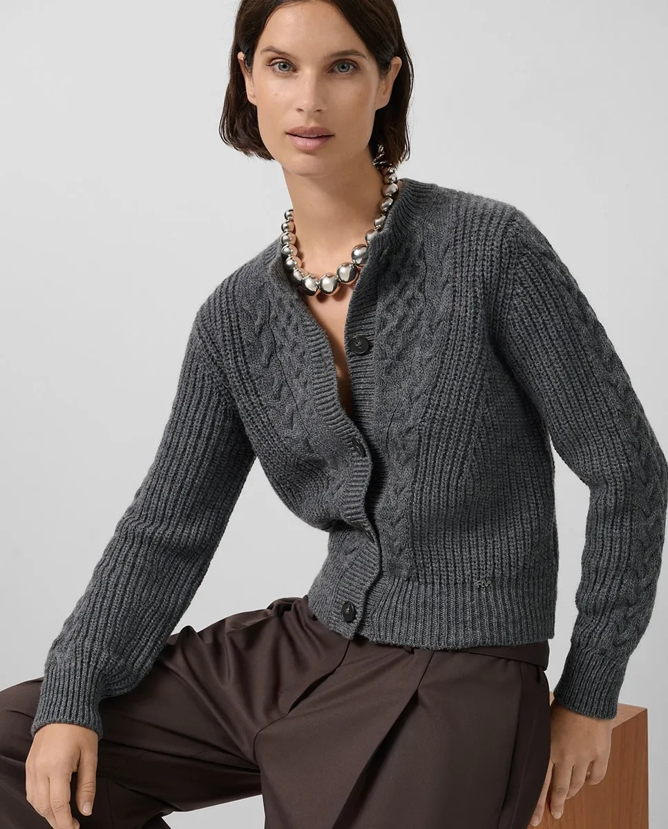 

Женская куртка из толстого трикотажа Roberto Verino, темно-серый