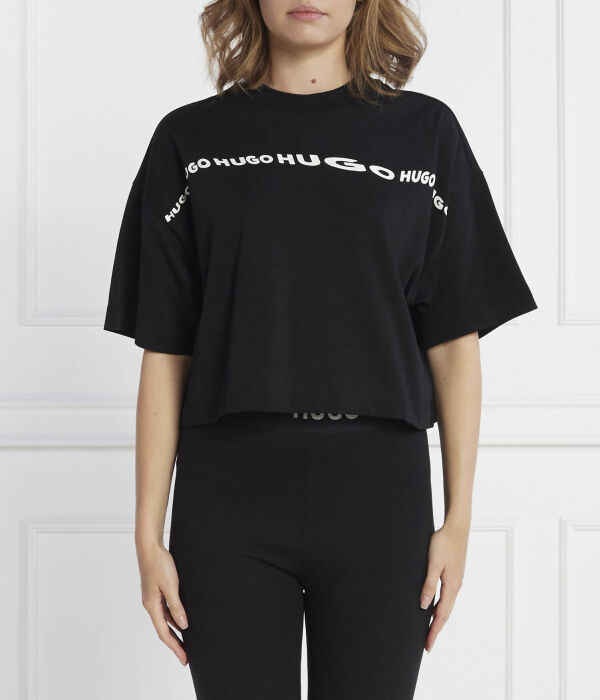 

Футболка tee_6 Cropped fit Hugo, черный