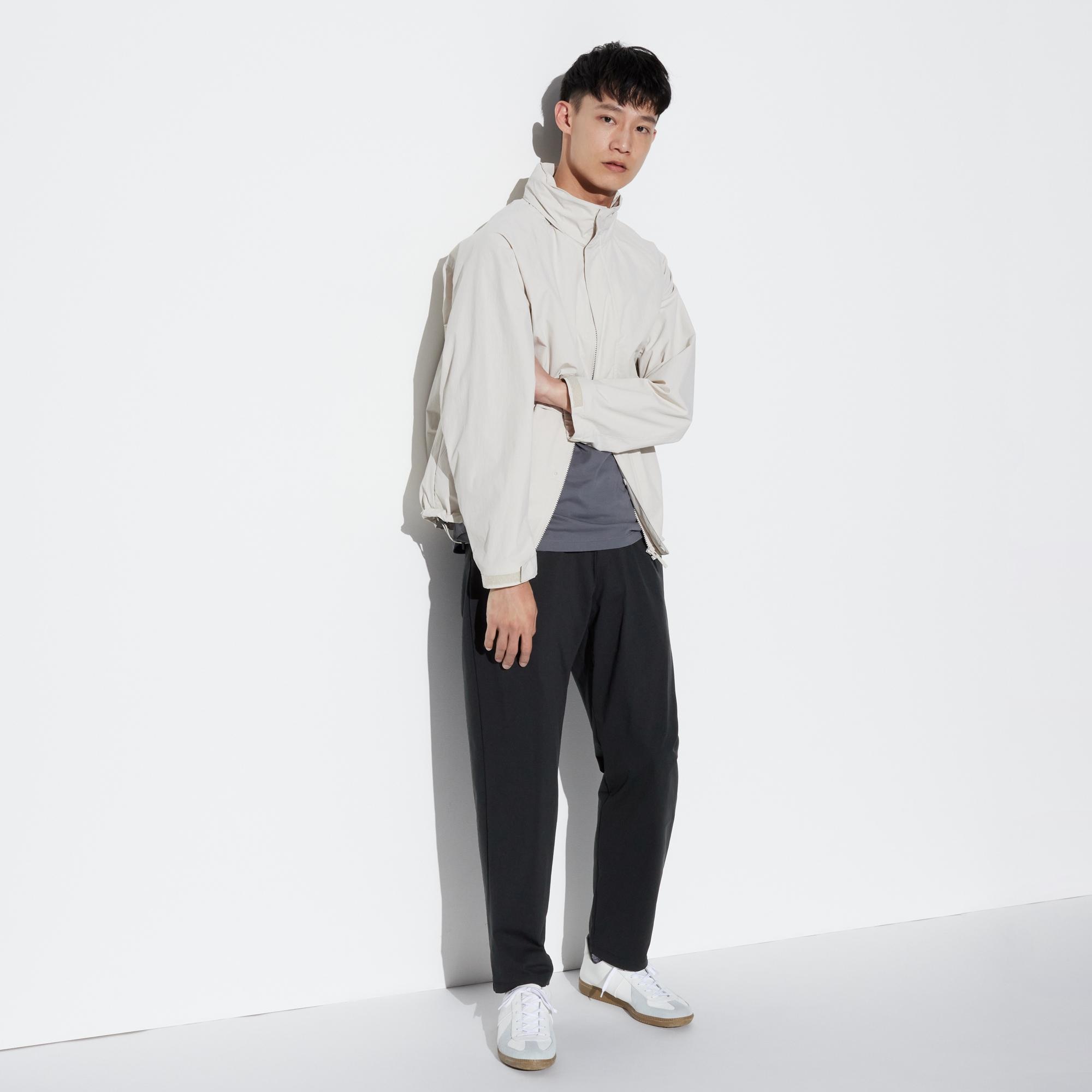 

Брюки UNIQLO Ultra Stretch Dry EX зауженные, черный