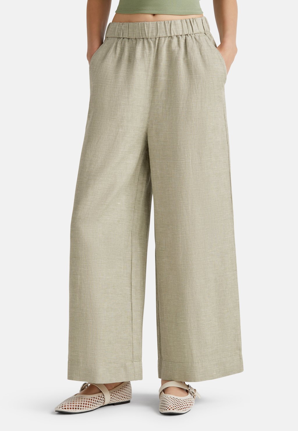 

Брюки WIDE LEG United Colors of Benetton, зеленый