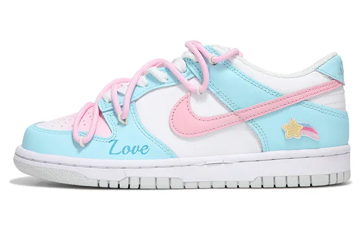 

Кроссовки Nike Dunk Skateboarding Shoes Women's Low-top Blue/pink/white, голубой, Синий, Кроссовки Nike Dunk Skateboarding Shoes Women's Low-top Blue/pink/white, голубой