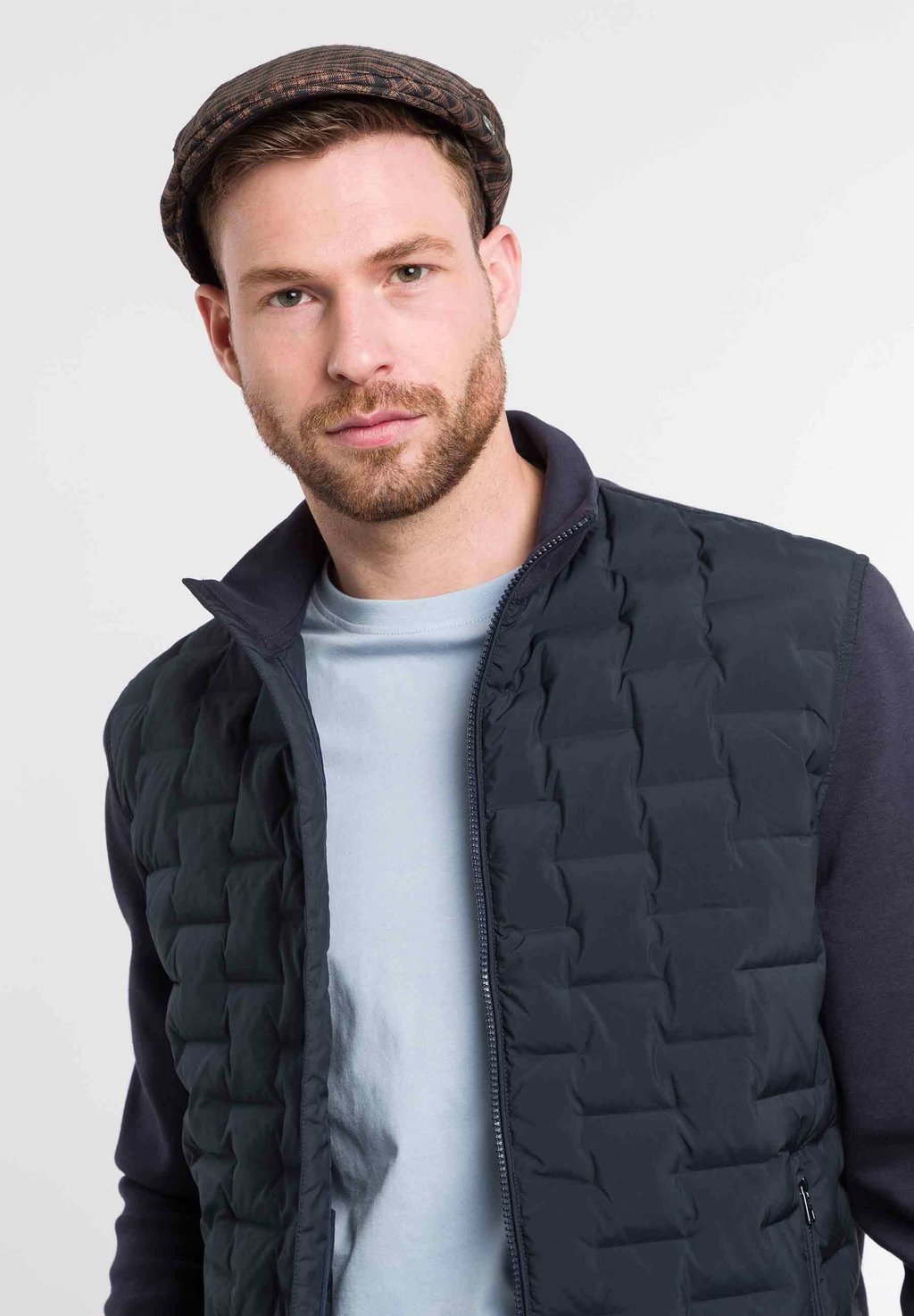 

Бейсболка PLAID FLATCAP bugatti, коричневый