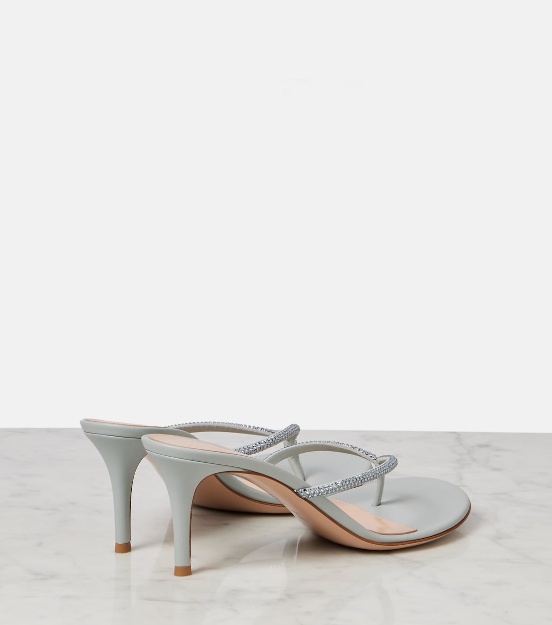Индийские украшенные сандалии-шлепанцы из замши 70 Gianvito Rossi, Cloud+Cloud — фото 2