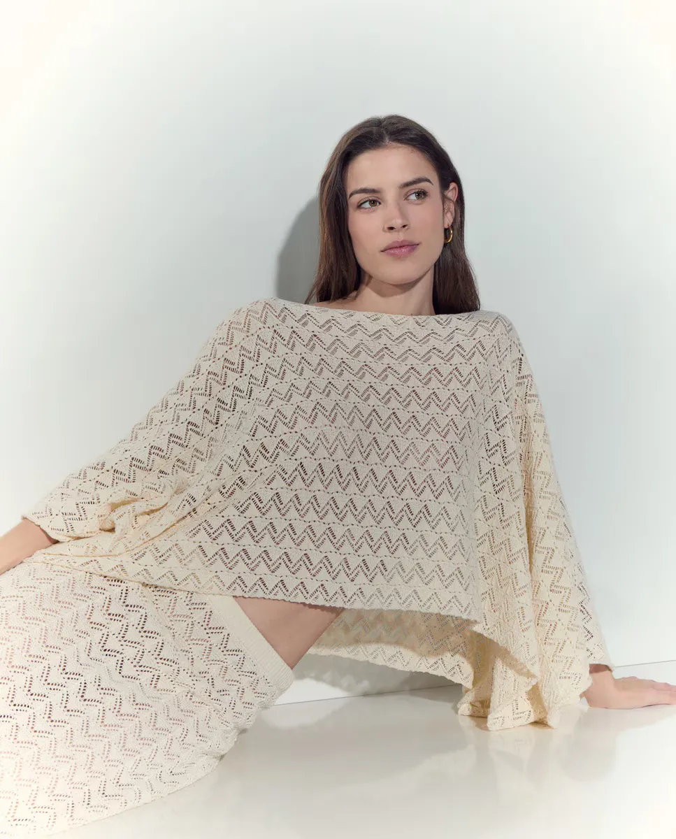 

Пончо вязаное однотонное Tintoretto, цвет 120 Crudo, Серый, Пончо вязаное однотонное Tintoretto, цвет 120 Crudo