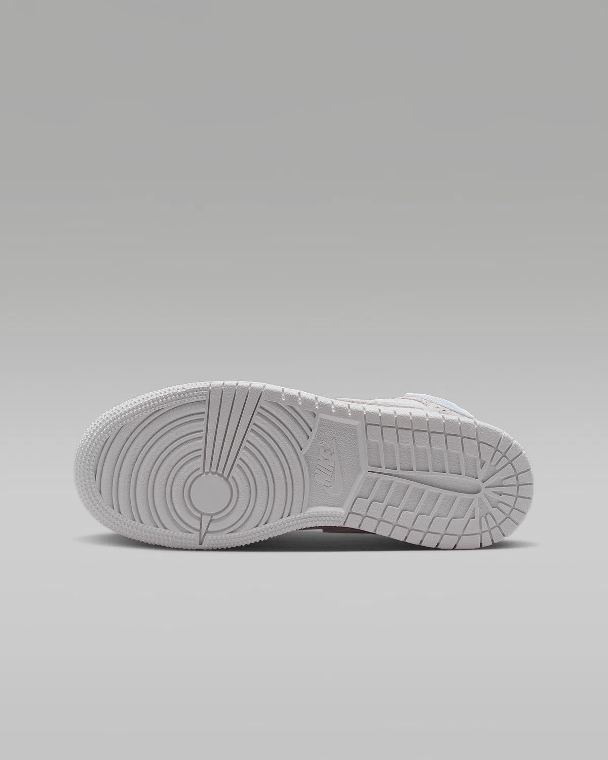 Кроссовки Air Jordan 1 Mid SE для старших детей, White/White/White/Field Silver — фото 2