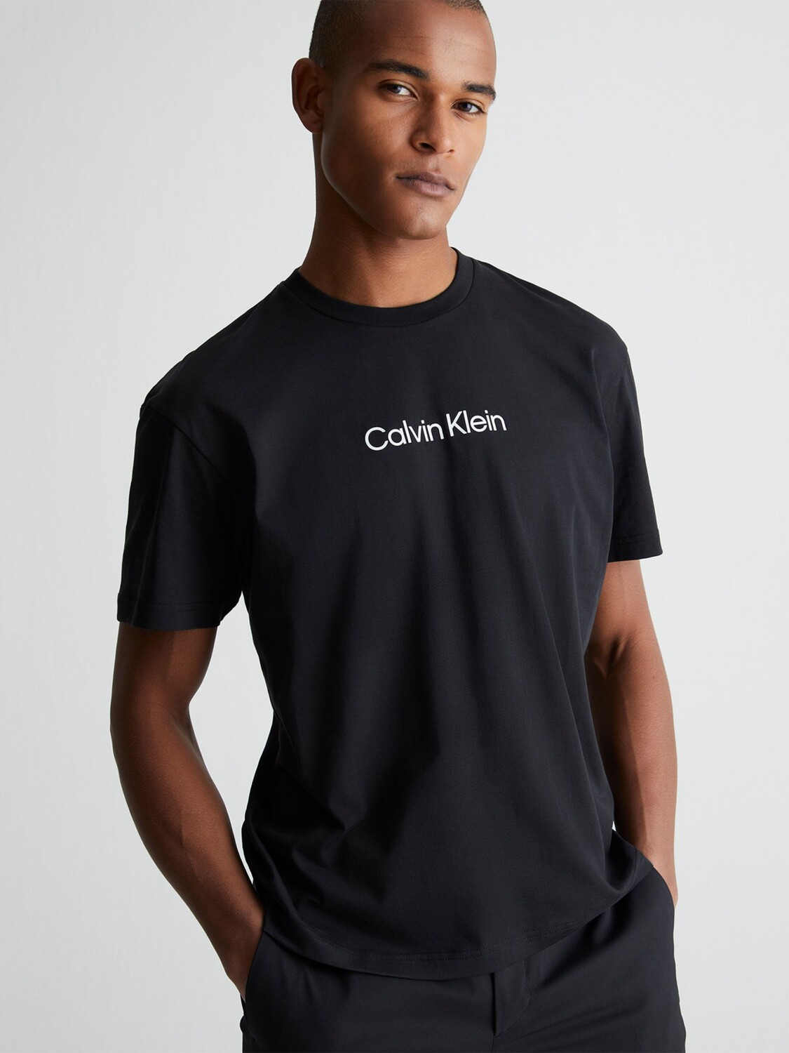 

Футболка Calvin Klein Comfort, черная, Черный, Футболка Calvin Klein Comfort, черная
