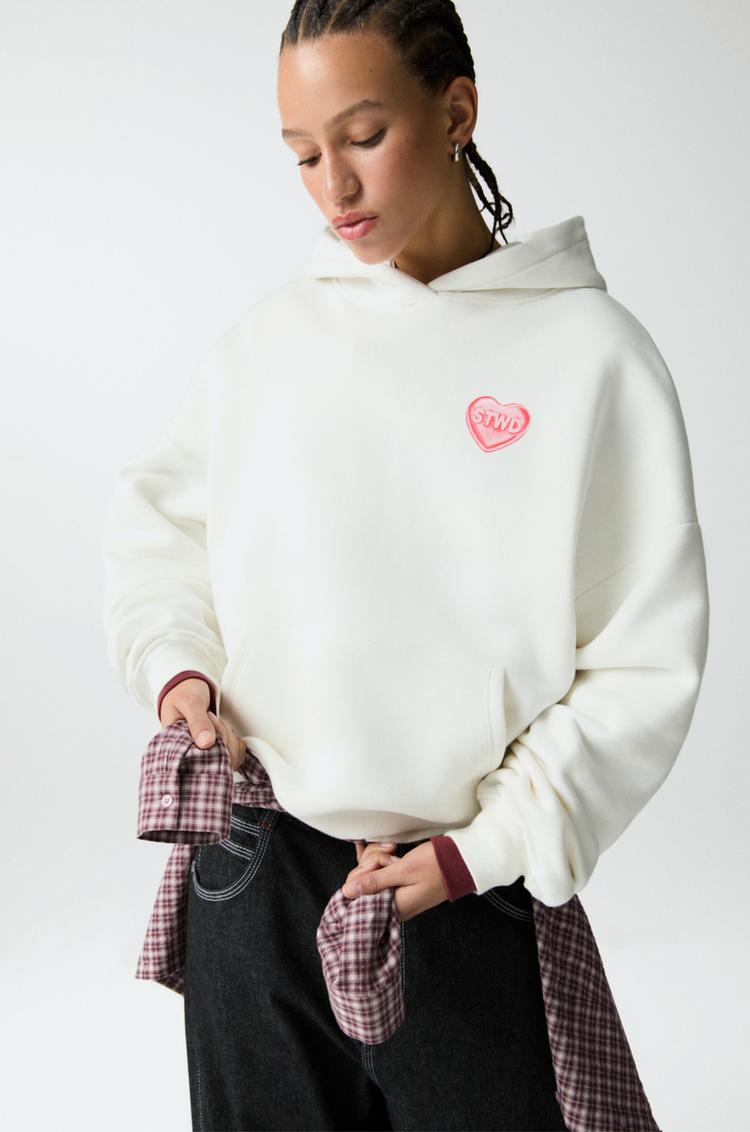 

Толстовка Stwd с сердечками Pull And Bear, экрю