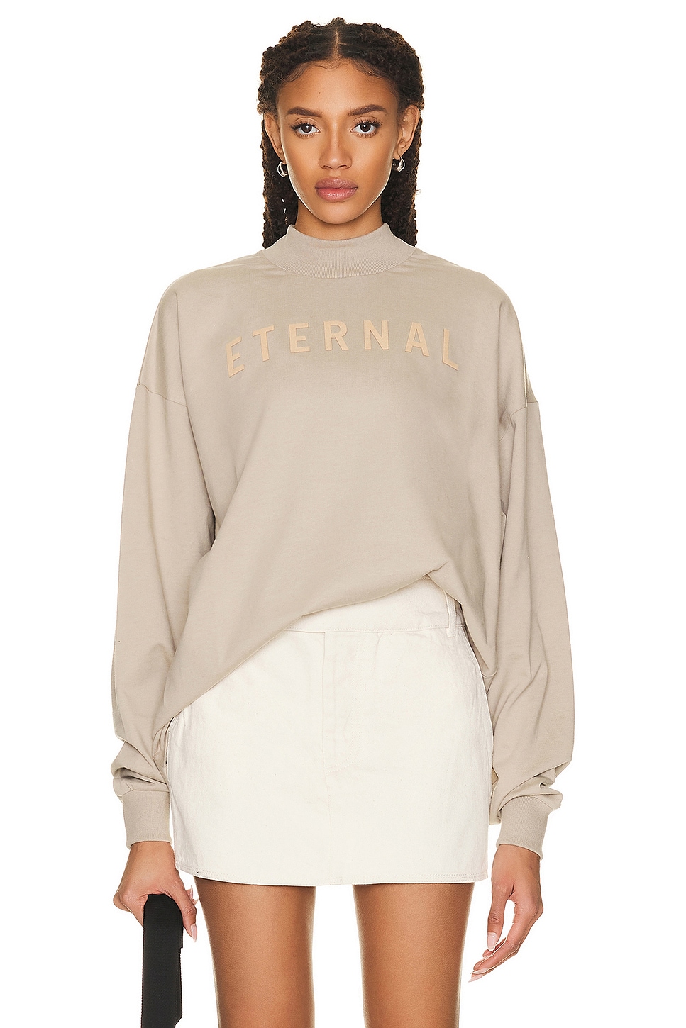 

Вечная футболка Fear of God, цвет dusty beige