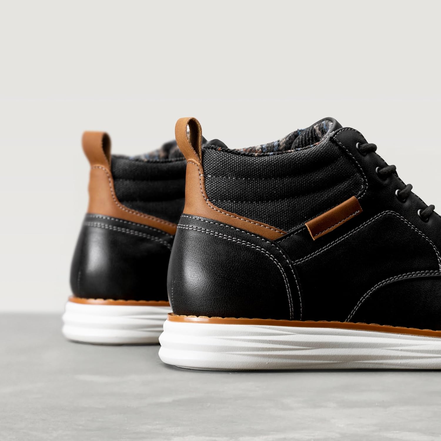 Мужские полуботинки Bruno Marc Mid Top Chukka со шнуровкой, черный — фото 4