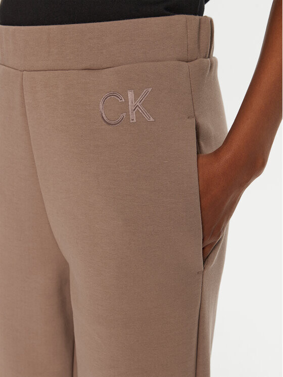 Спортивные брюки узкого кроя Calvin Klein, бежевый — фото 4