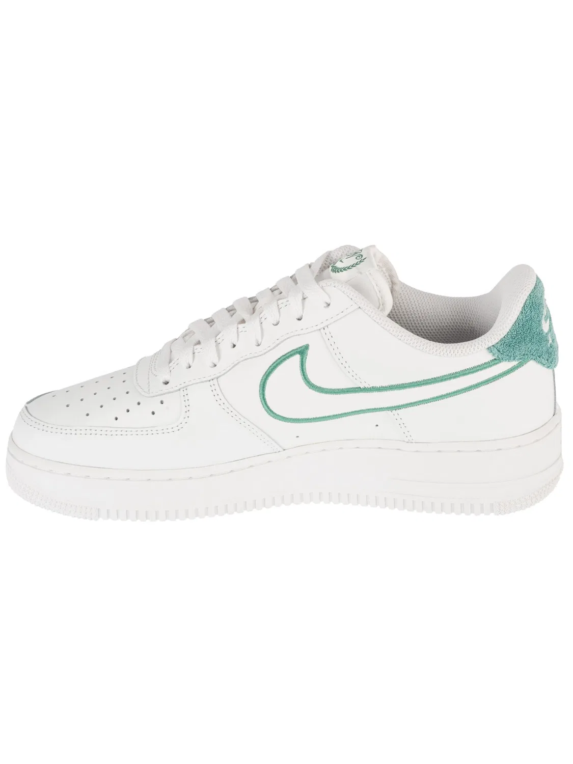 Кроссовки 'Nike Air Force 1 07 LV8' Nike, White