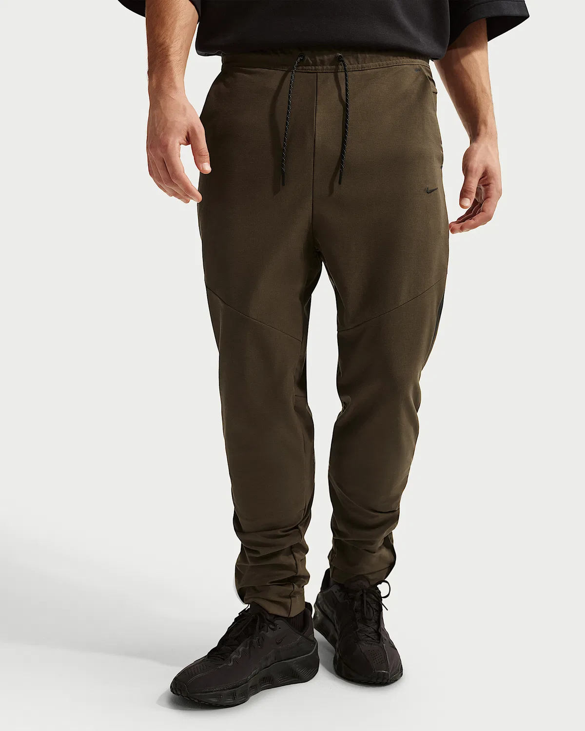 Мужские штаны Nike Tech Dri-FIT Shori Knit, Dark Hazel/Black — фото 2