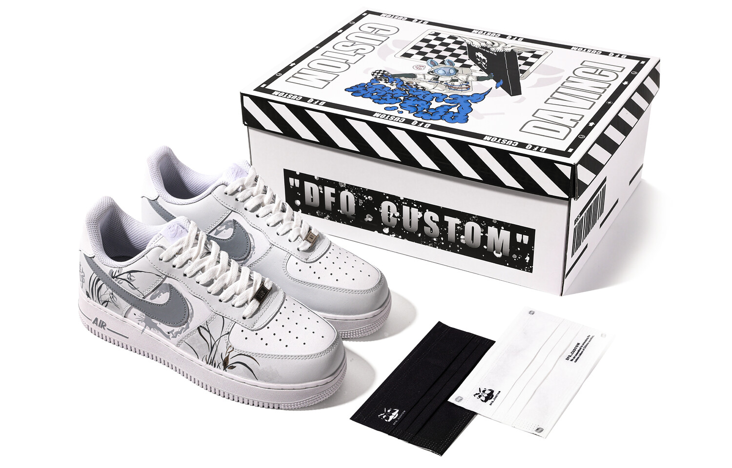

Женские кроссовки для скейтбординга Nike Air Force 1, White/Gray