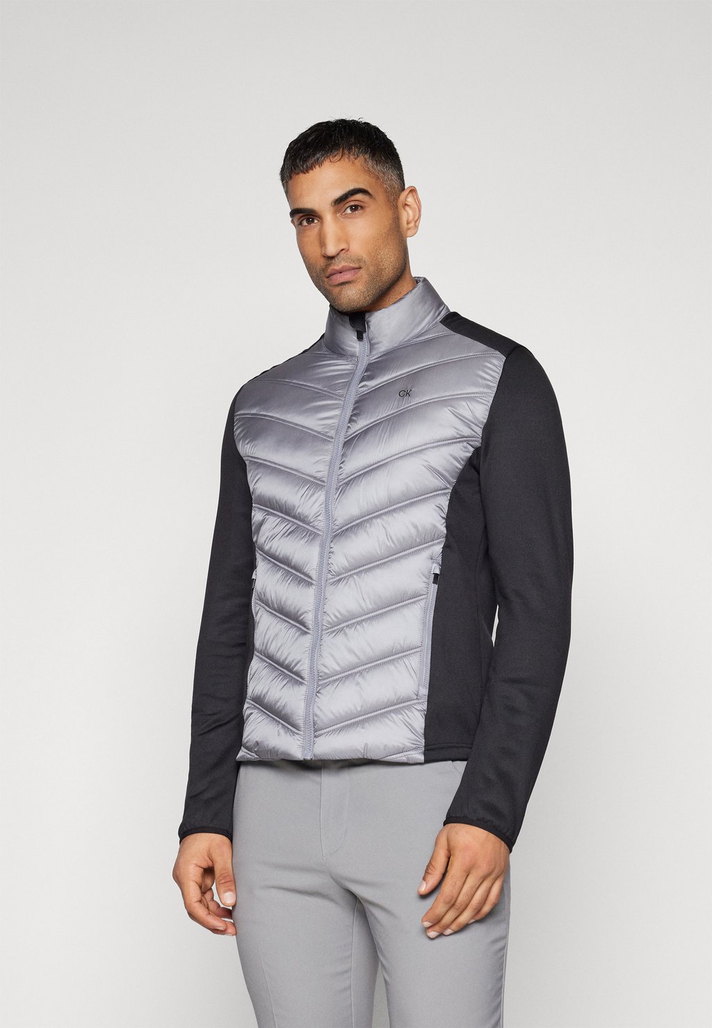 

Куртка для активного отдыха FRONTERA HYBRID JACKET Calvin Klein Golf, светло-серый