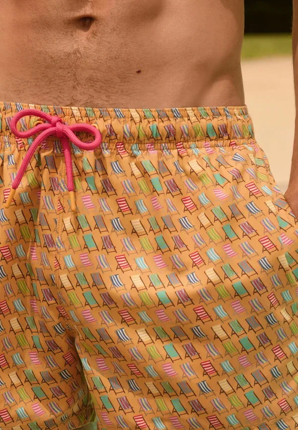 Плавки Next Regular fit essential watercolour stripe print swim shorts, оранжевый шезлонг — фото 4