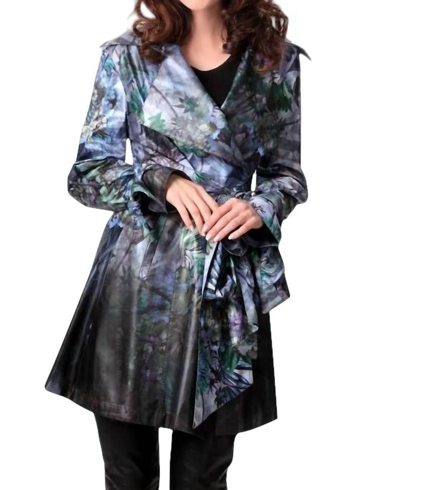 

Куртка-дождевик Verdant Trench в синем цвете Multi ANGEL