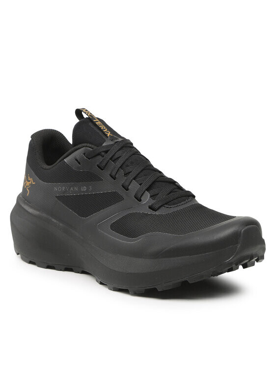 

Кроссовки Arc'Teryx, черный