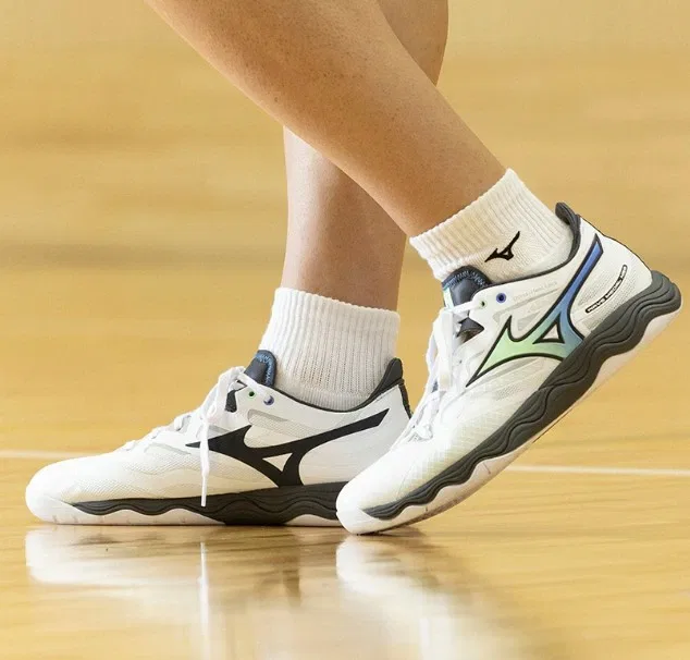 Кроссовки для настольного тенниса «Wave Medal NEO» от Mizuno — фото 3