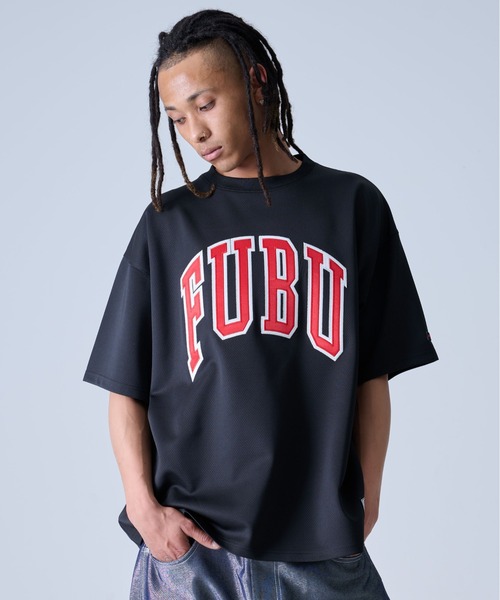 

Футболка с коротким рукавом, круглая горловина, сетчатая ткань, вышитый логотип колледжа, бренд FUBU, черный