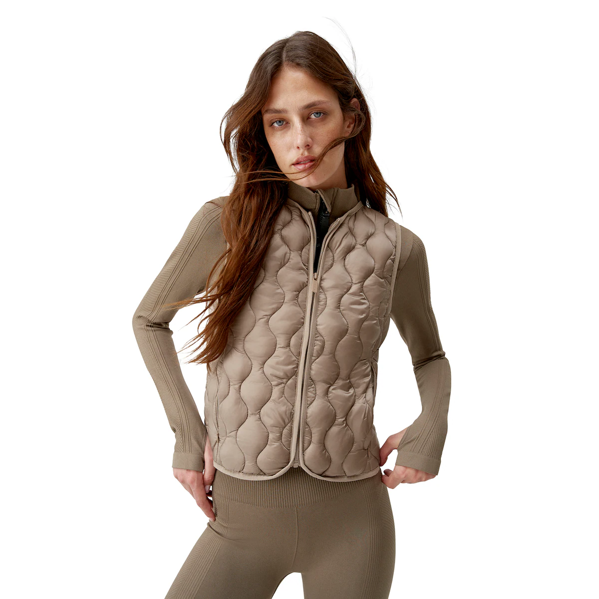 

Жилет женский Kenal Born Living Yoga, цвет Nuez