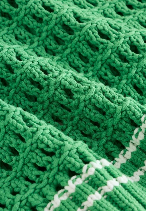 Джемпер с v-образным вырезом стандартного кроя Next, Bright Green Tipped — фото 2