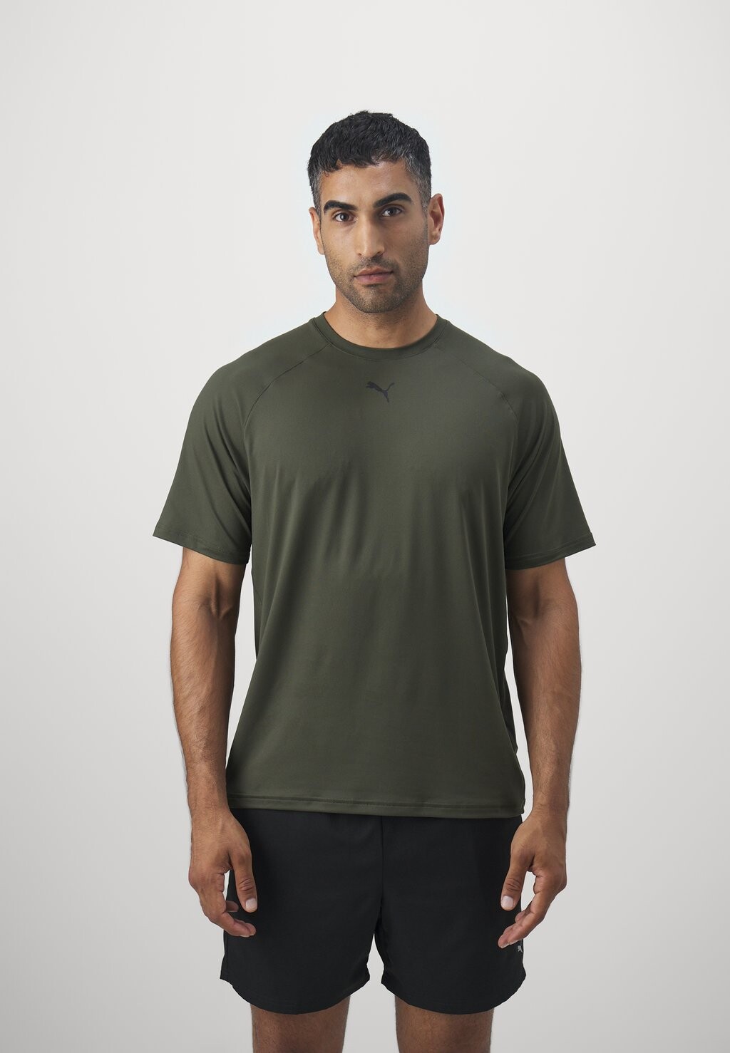 

Базовая футболка CLOUDSPUN THERMOADAPT Puma, оливковый