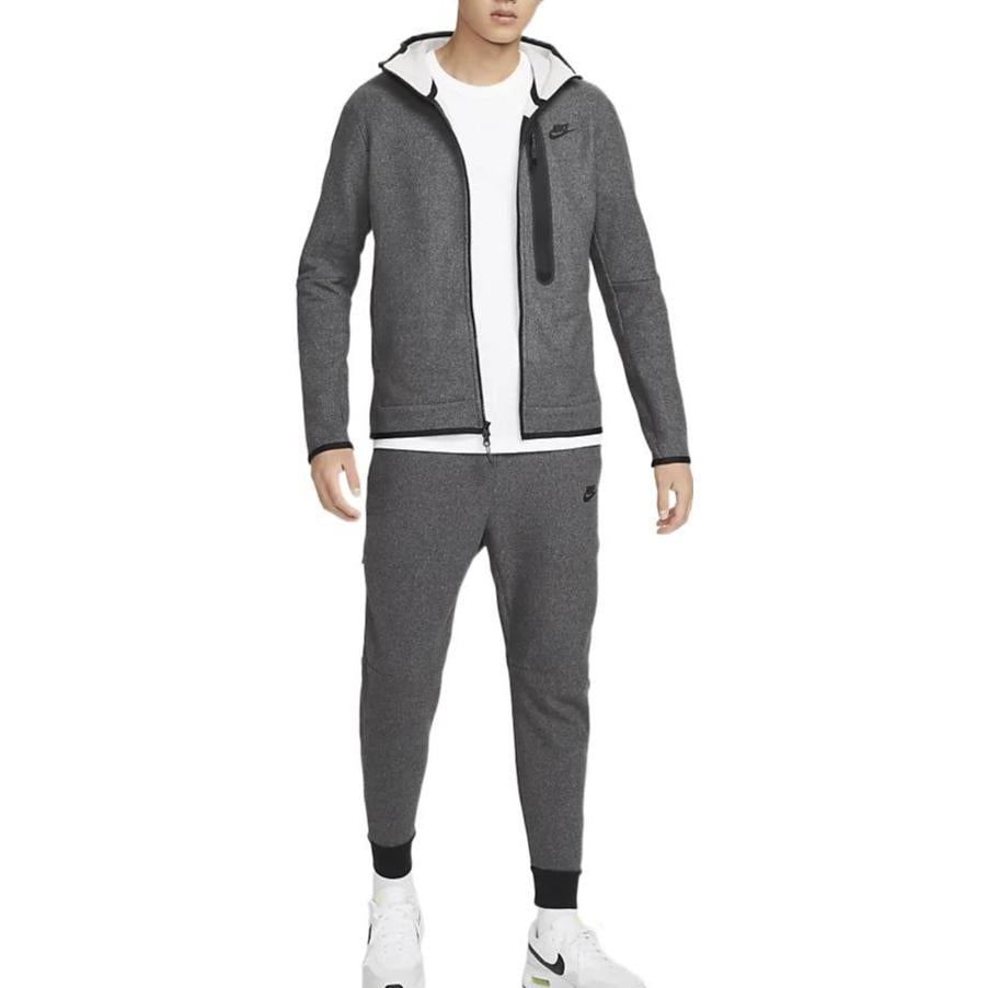 Худи Nike Sportswear Tech Fleece Full-Zip Winterized Hoodie 'Grey' DQ4802-010, серый — фото 3