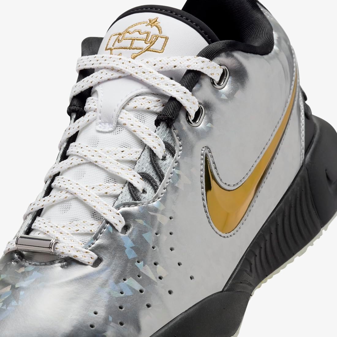 Кроссовки для мальчиков Nike Lebron XXI GS, серебро — фото 2