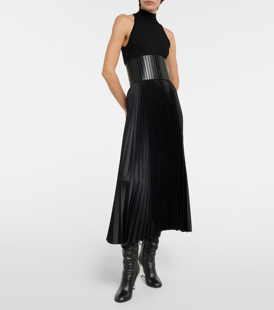 Плиссированная атласная юбка миди с эффектом крокодила Alaïa, черный — фото 2