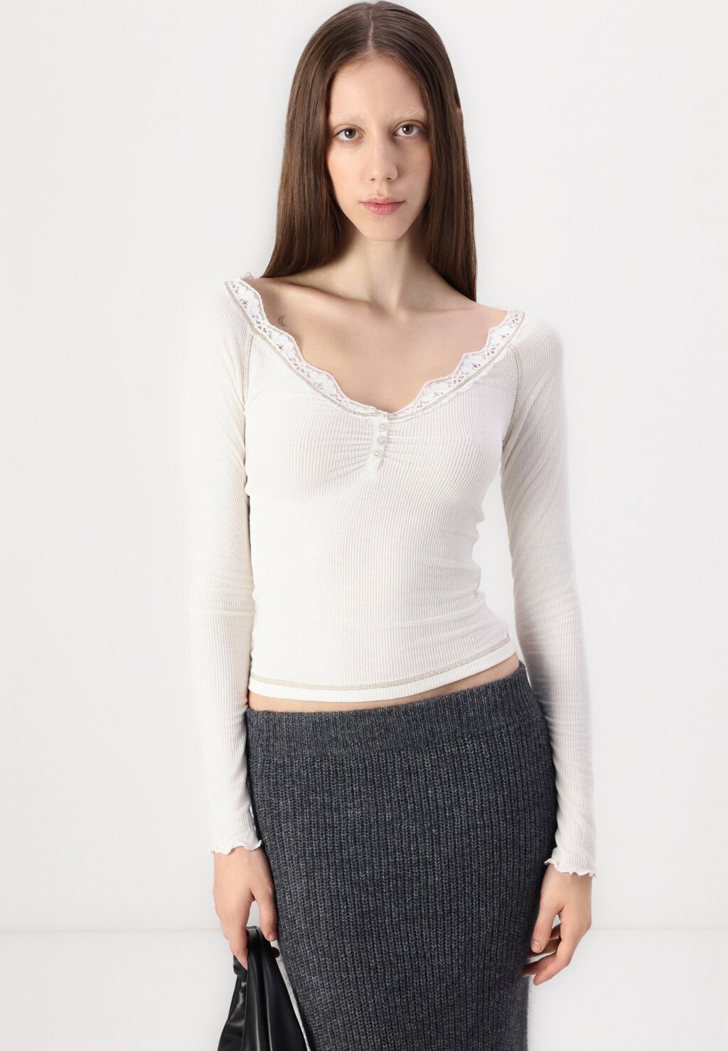 

Топ с длинными рукавами DIANA BDG Urban Outfitters, бежевый