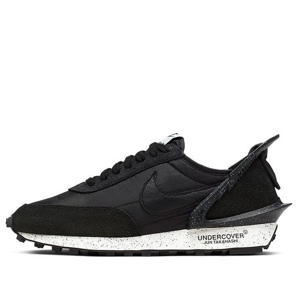 

Кроссовки под прикрытием x рассвет Nike, черный