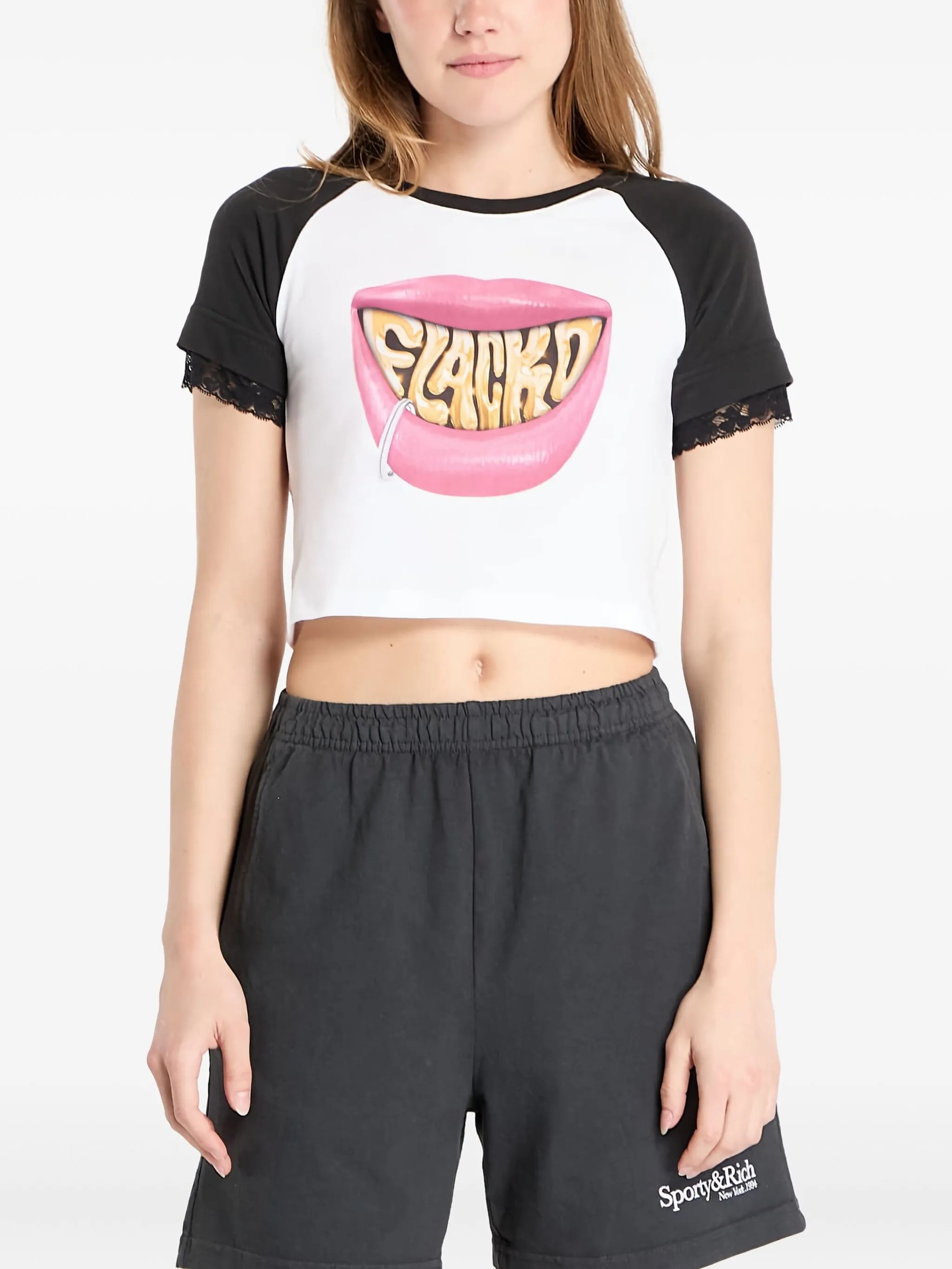 

Футболка с графичным принтом и кружевом Puma, белый