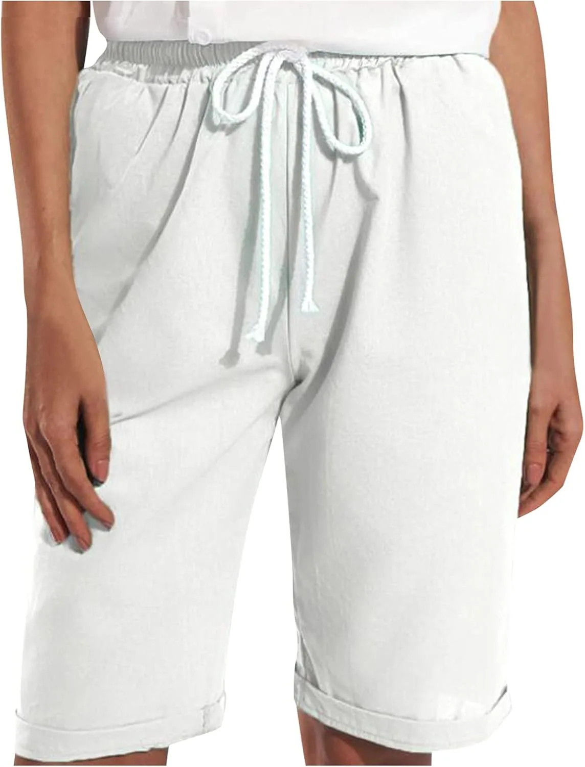 

Женские бермуды до колена с регулируемой талией и карманами