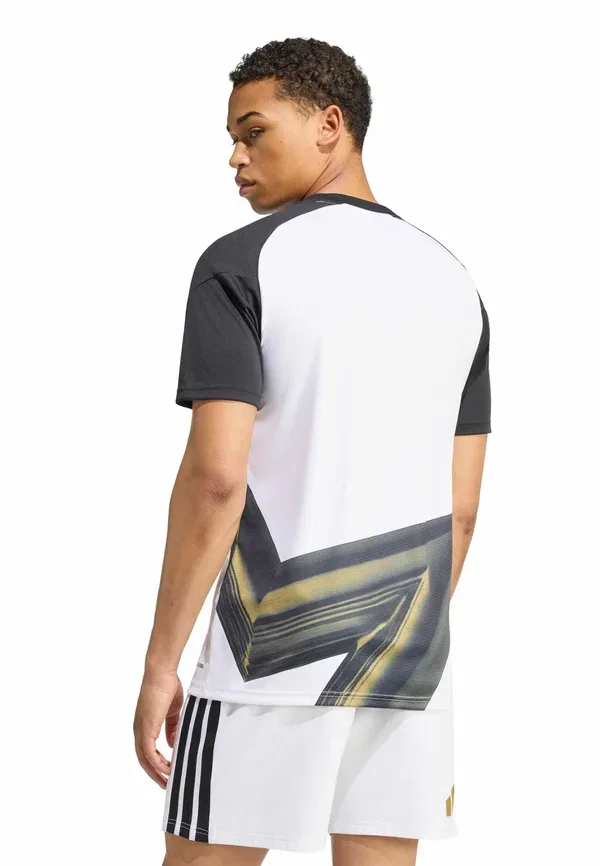 Толстовка Juventus 26/27 pre match club wear Adidas Performance, белый/черный — фото 4