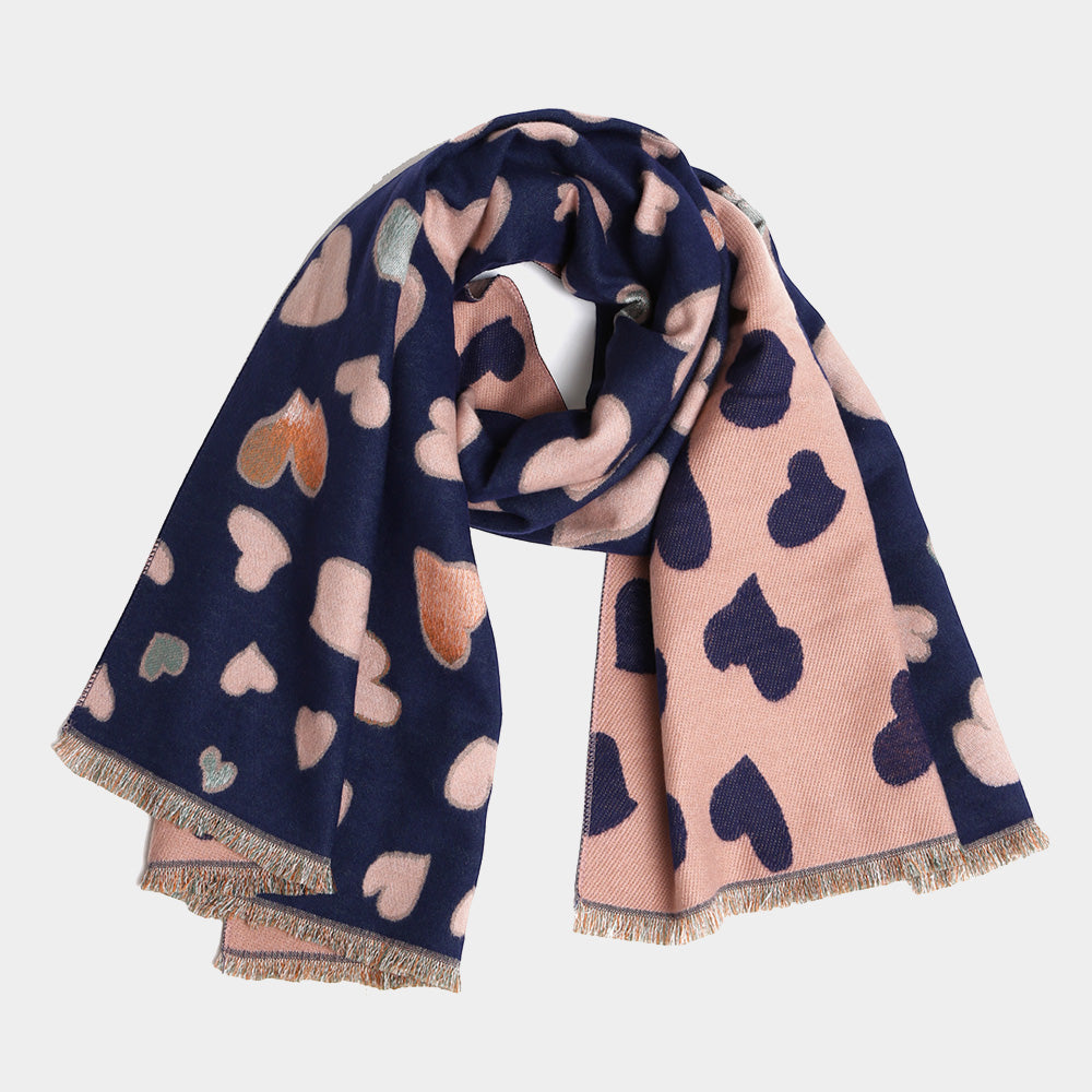 

Продолговатый шарф с бахромой и узором в виде сердца Truedames, темно-синий