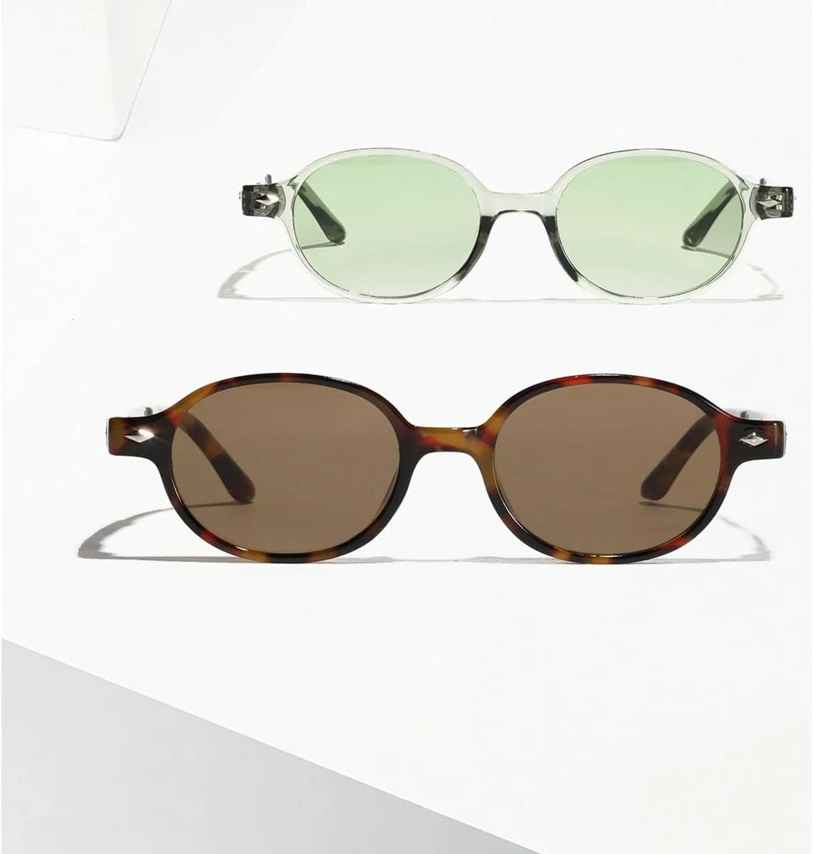 

Винтажные солнцезащитные очки Rivet в маленькой оправе овальной формы для женщин и мужчин, роскошные, в стиле панк, с защитой от УФ-излучения UV400 HHZZYVY, Green