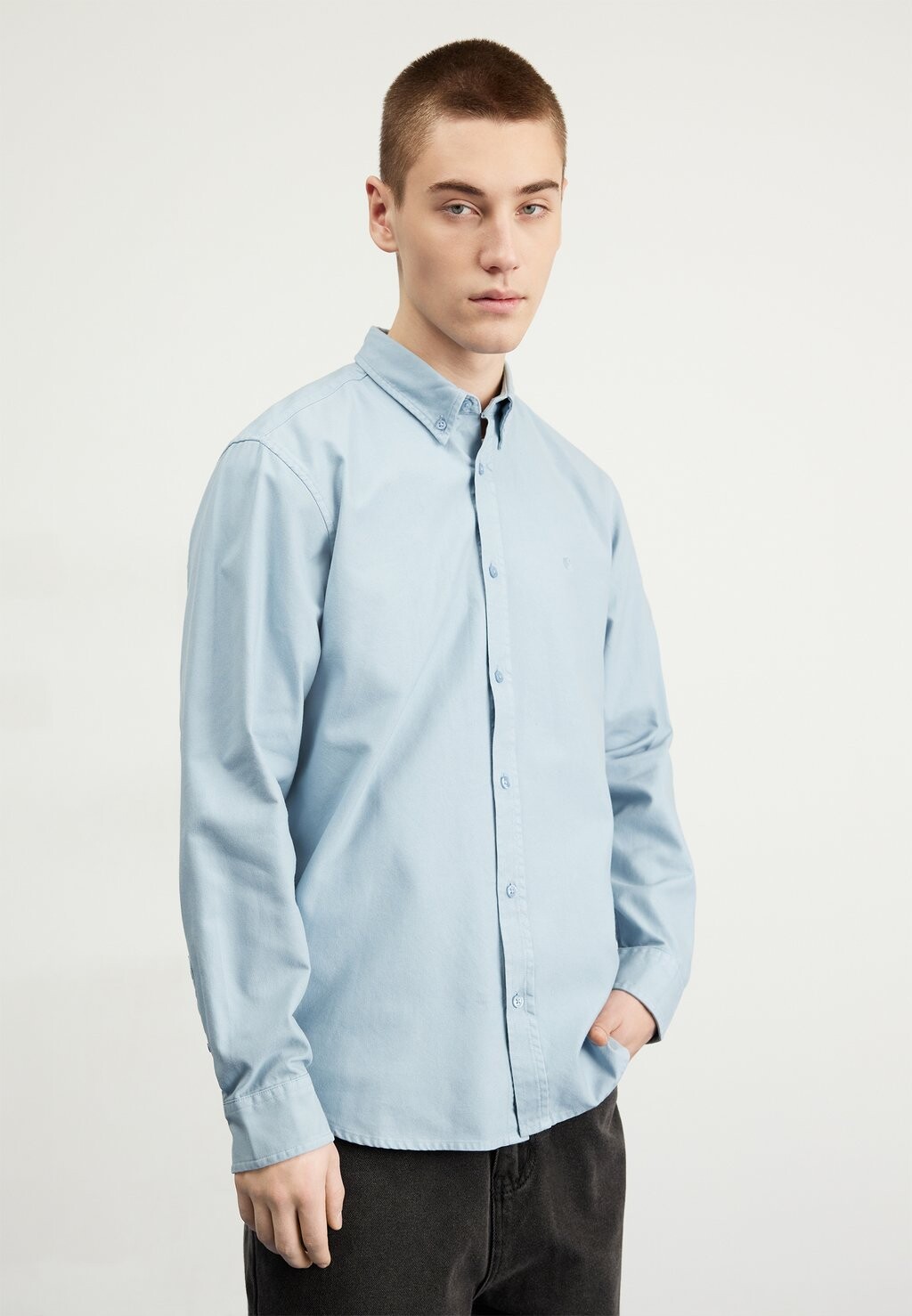 

Рубашка BOLTON Carhartt WIP, цвет frosted blue