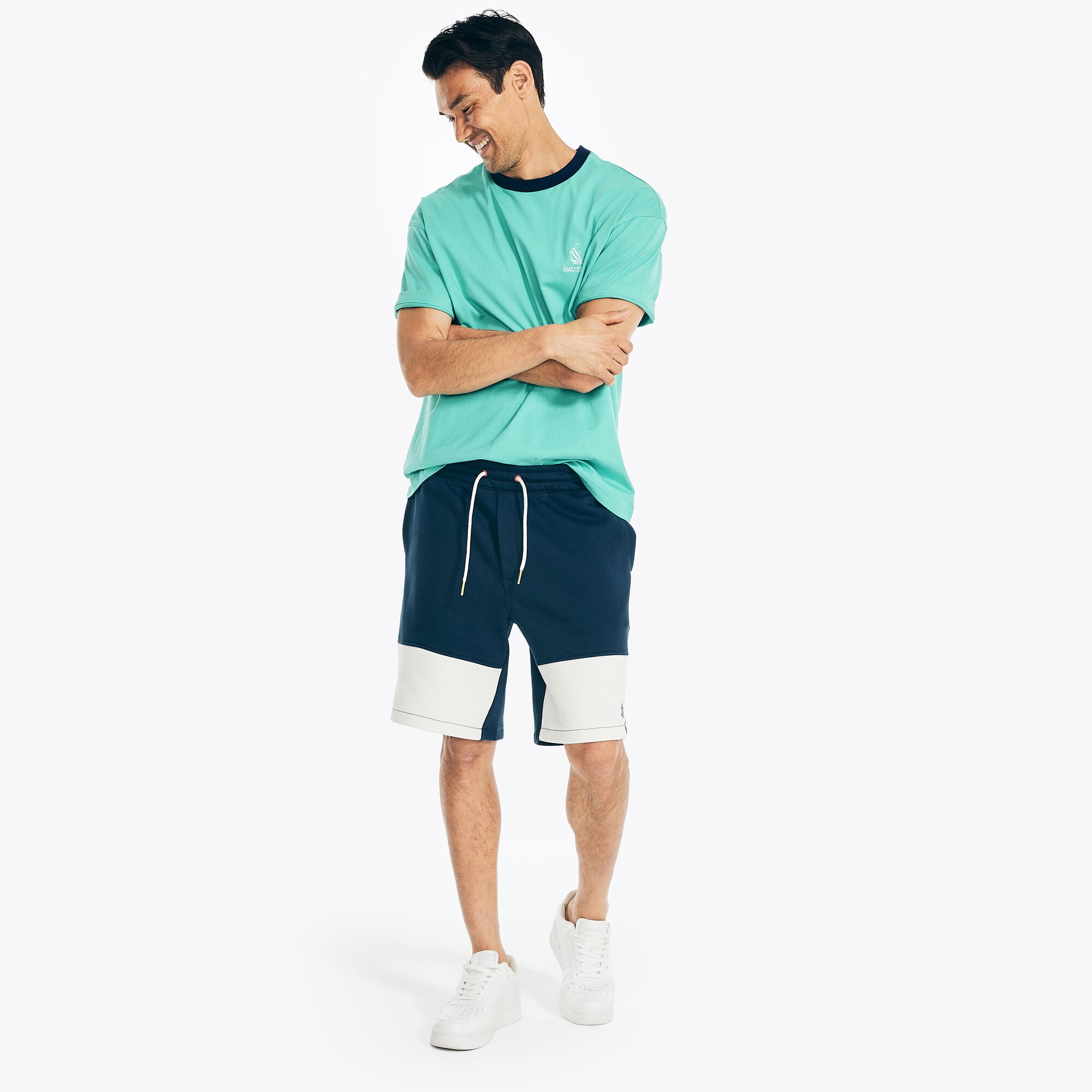 

Футболка Nautica Mens Reissue Crewneck, цвет aqua lagoon 16-5127 tcx