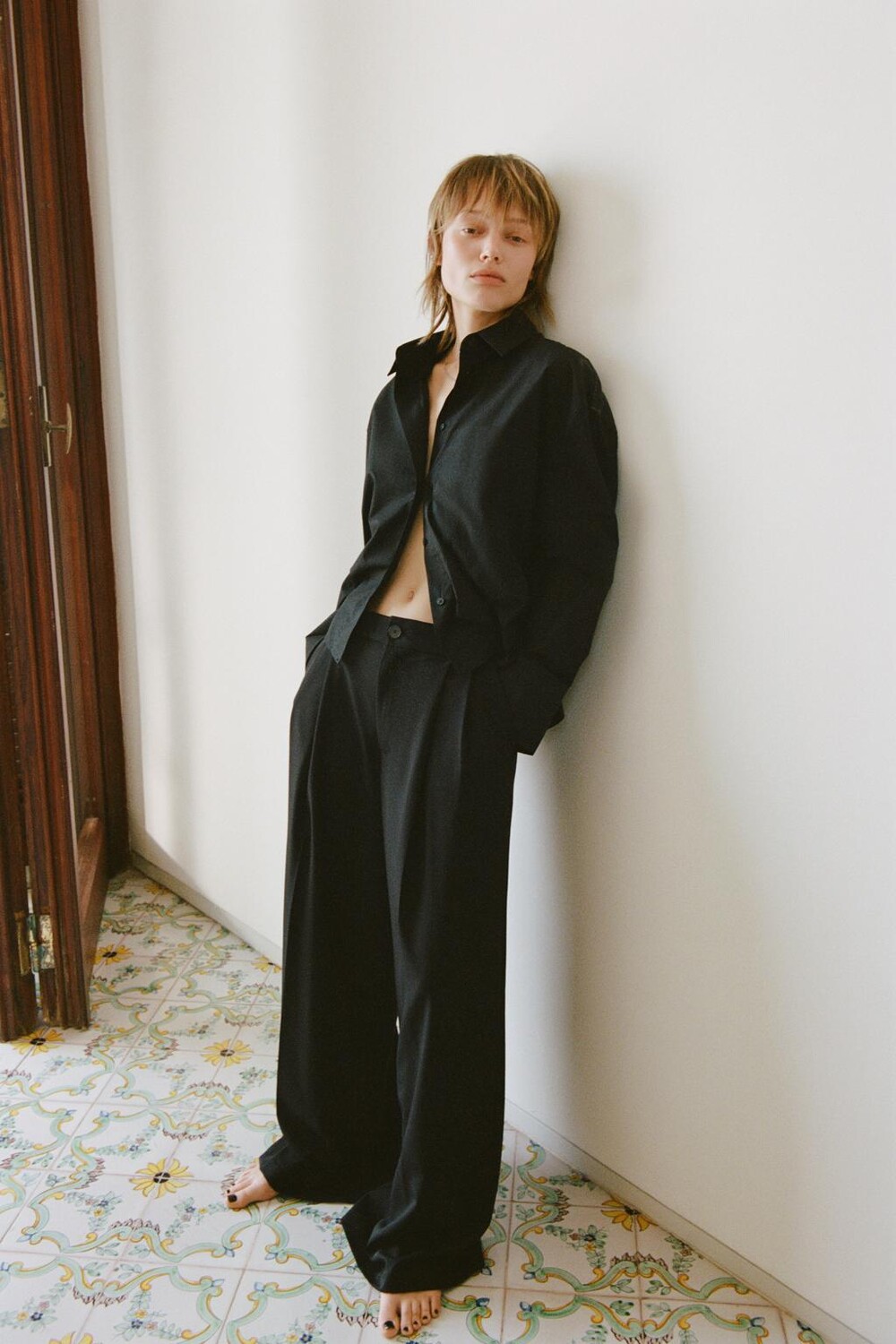 

Рубашка из поплина с карманом ZARA, черный