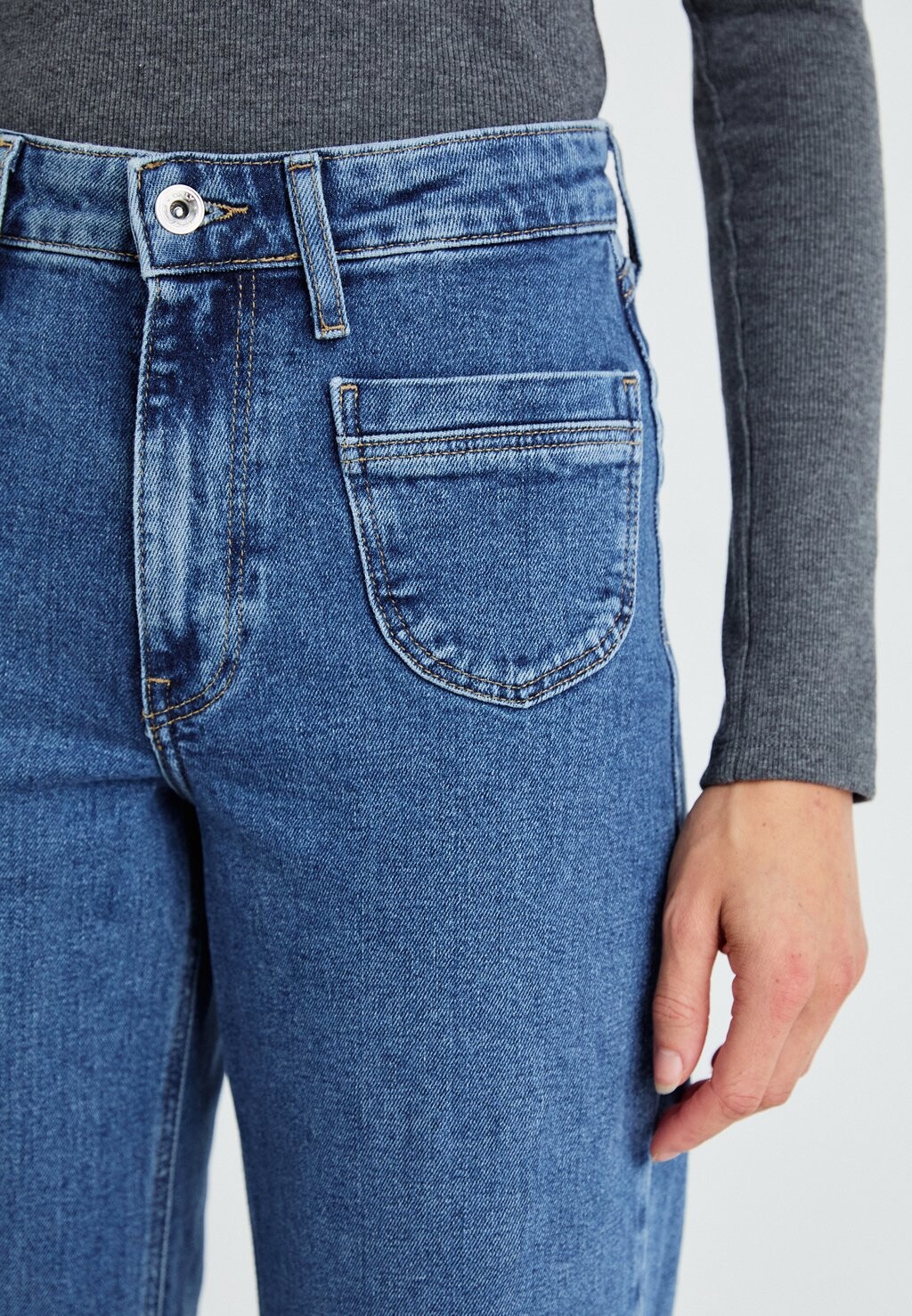

Джинсы прямого кроя ONLJUICY LIFE WIDE POCKET ONLY, синий деним