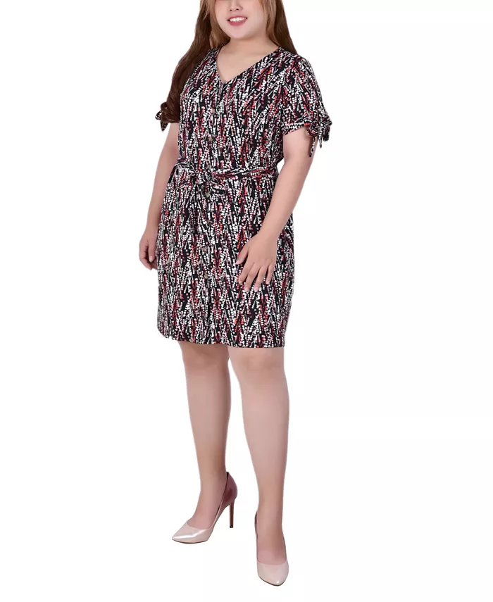 

Платье больших размеров с поясом и завязками на рукавах NY Collection