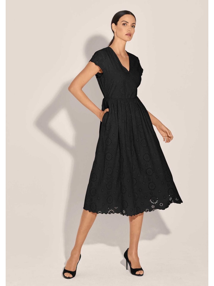 

MADELEINE Кружевное платье с короткими рукавами и широкой юбкой черного цвета